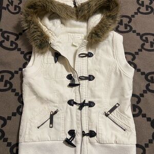 Maurices Off-White Vest with Faux Fur Hood
